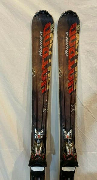 Nordica Hotrod Igniter Ti 162cm 123-76-107 Skis EXP 25 Adjustable