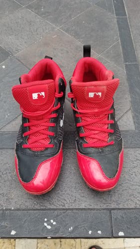 Used Red Under Armour Baseball Cleats