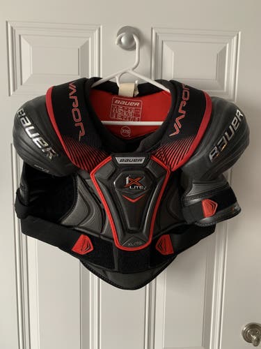 Shoulder Pads Senior Used Extra Large Bauer Vapor 1X Lite