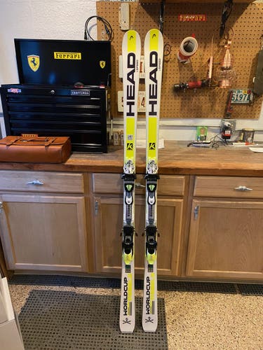 Used HEAD World Cup GS iSpeed Racing Skis with Bindings