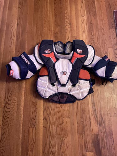 Vaughn Velocity V3 7300 Intermediate XL Goalie Chest Protector