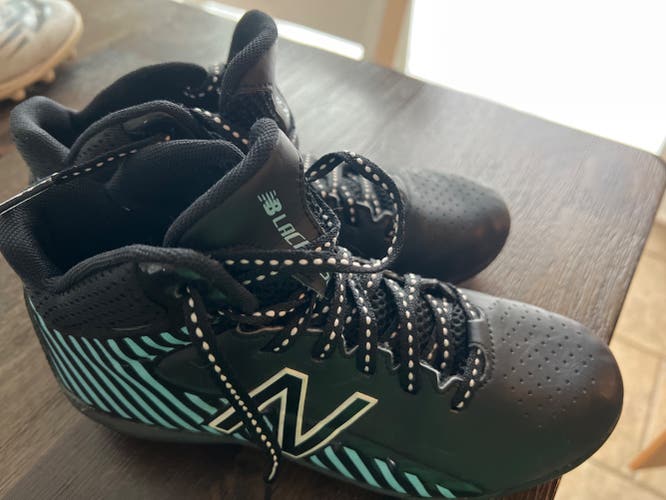 Youth Size 3 Black Used Cleats New Balance Rush