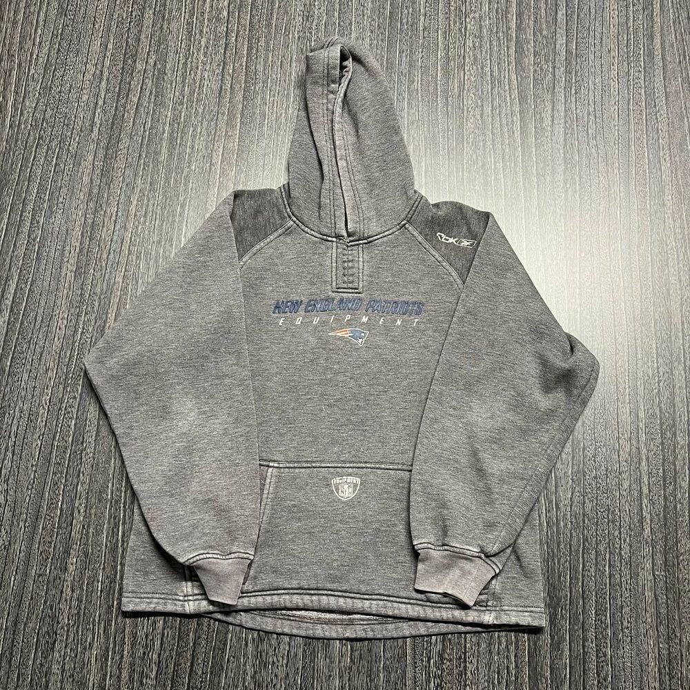 New England Patriots Sweater Adult Large Gray NFL Hoodie Sweatshirt / Hood