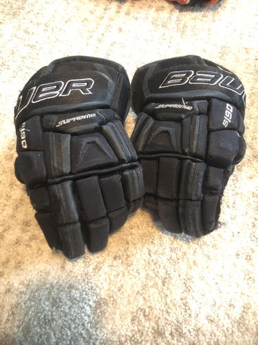 Bauer Hockey Gloves