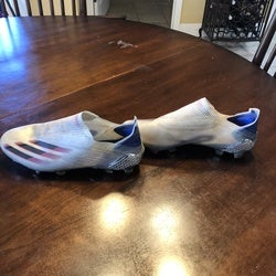 Silver Cleats Used Men's Size 8.5 (Women's 9.5) Adidas Predator 20.1