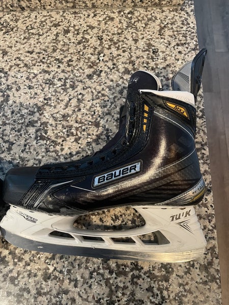 Senior Bauer Regular Width Size 8 Supreme MX3 Hockey Skates