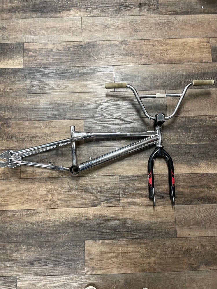 Vintage 2002 Haro Cozmo BMX Bike 