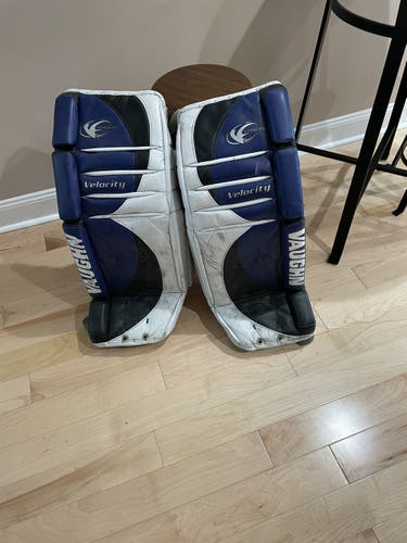 Goalie Leg Pads Used 34" Vaughn Velocity V2