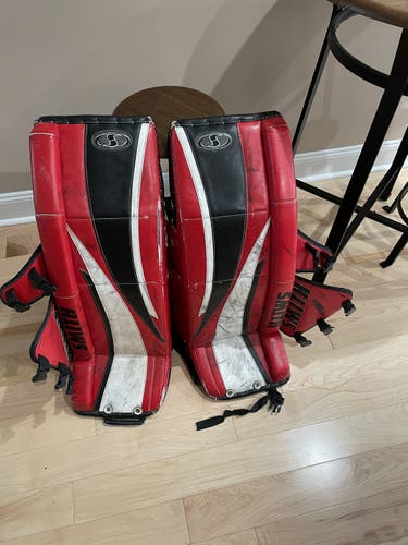 Goalie Leg Pads Used 33" Smith