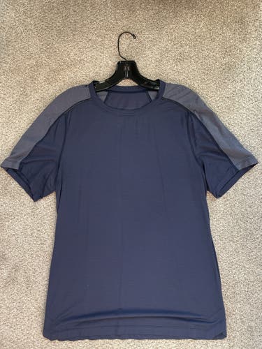 Blue Used Medium/Large Lululemon Shirt