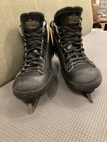 CCM Tacks 550 goalie skates