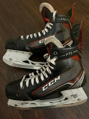 Hockey Skates Senior Used CCM JetSpeed FT1 Regular Width Size 9.5