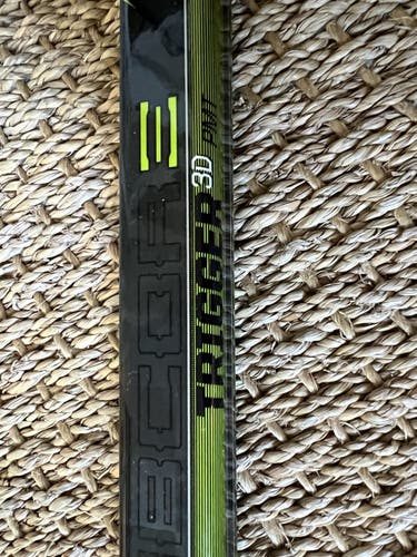 Senior Right Handed Toe Pattern Pro Stock RibCor Trigger 3D PMT Hockey Stick