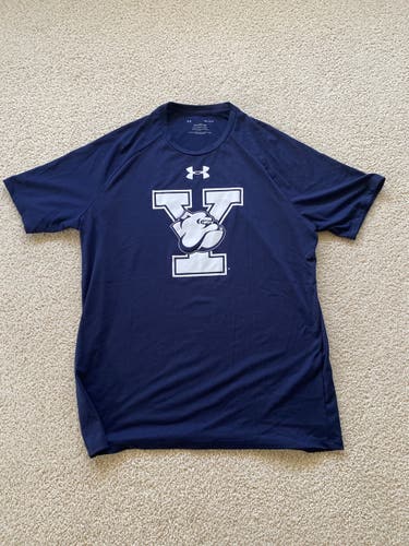 Blue Gently Used Yale Medium Under Armour Shirt