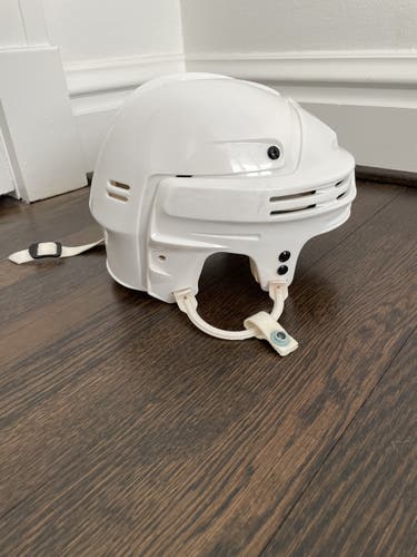 Used Bauer 4500 - Medium