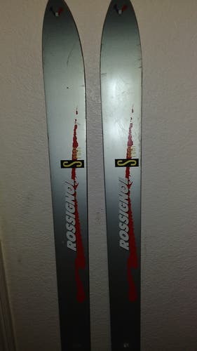 Vintage Rossignol Sport Series 550 180cm LOOK X9 BINDINGS with travel bag