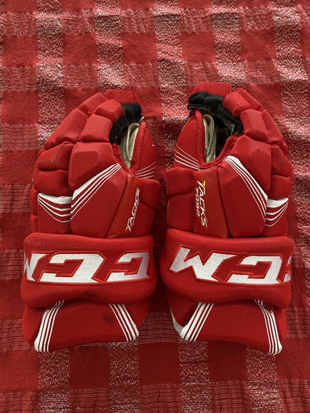 Gloves CCM Tacks 7092 15" Gloves Used Twice At Home To Test Out