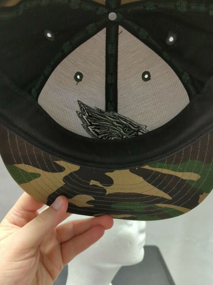 Nfl philadelphia eagles Camo New Era Fitted hat Size 7.5