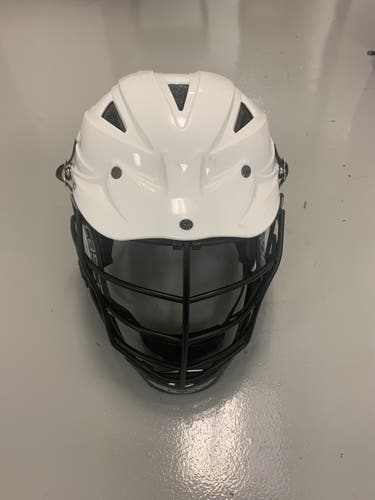 Used Player's Cascade CPV-R Helmet