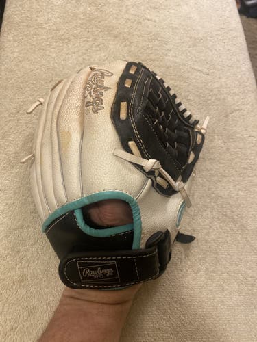 Rawlings Used Right Hand Throw 11" FP110 Softball Glove