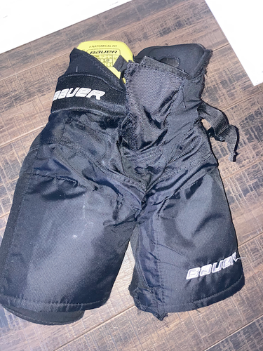Bauer Supreme S190 Hockey Pants - Size: Junior Small - Used
