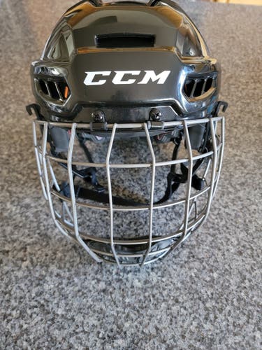 Large CCM FL500 with cage
