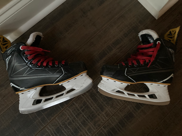 Bauer Supreme Ignite Hockey Skates - Size: Junior 6.5