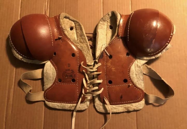 VINTAGE 1950 ANTIQUE SPALDING NHL HOCKEY SHOULDER PADS SUPER RARE!!!