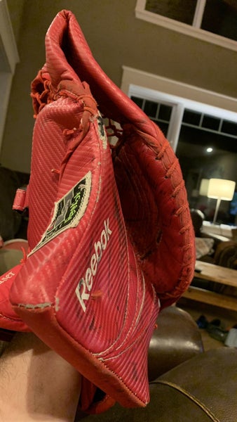 Reebok premiere 3 goalie glove