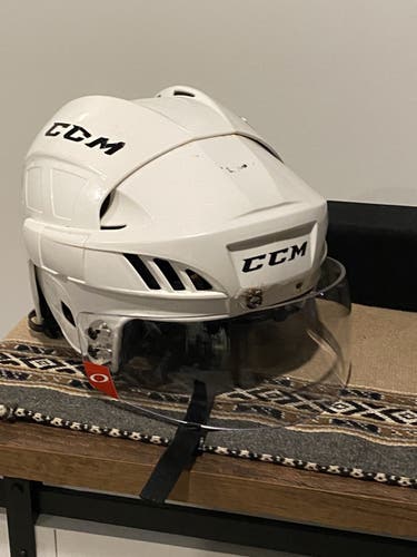 Used Large White CCM FL40 Helmet