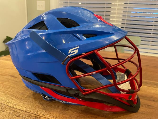 Player's Cascade S Helmet
