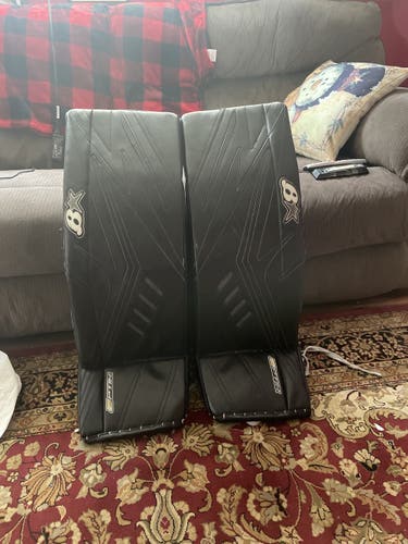 Goalie Leg Pads Used 33" Brian's OPTiK 2