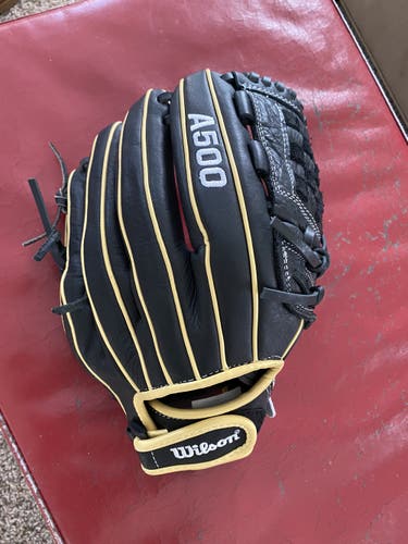 Wilson A500 Siren 12" Softball Glove