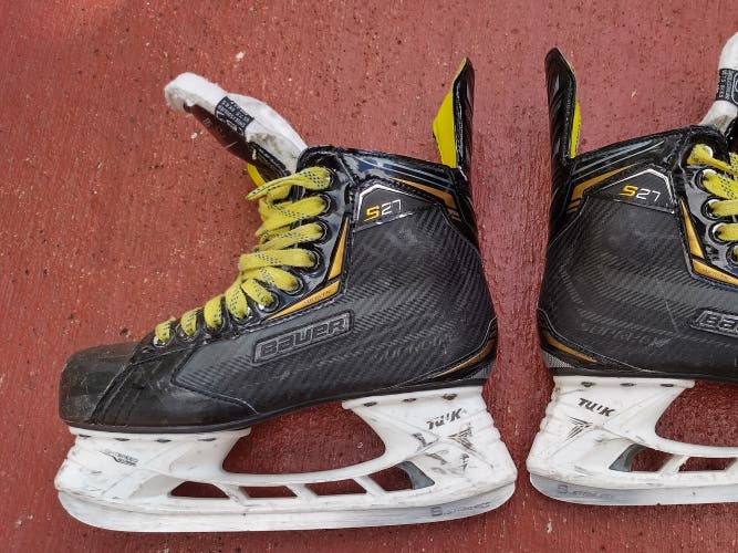 Hockey Skates Junior Used Bauer Supreme S27 Regular Width Size 6
