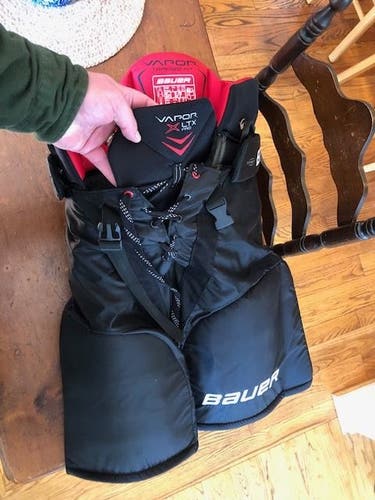 Hockey Pants Senior Used Small Bauer S18 Vapor X LTX Pro Sr