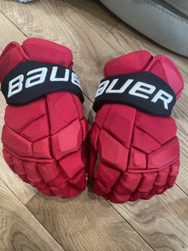 NJ Devils Bauer 2spro gloves 13 Johnsson Pro stock