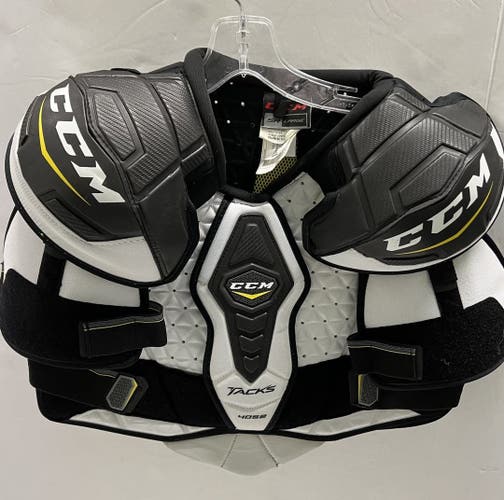 Used Ccm Tacks 4052 Senior Large Hockey Shoulder Pads