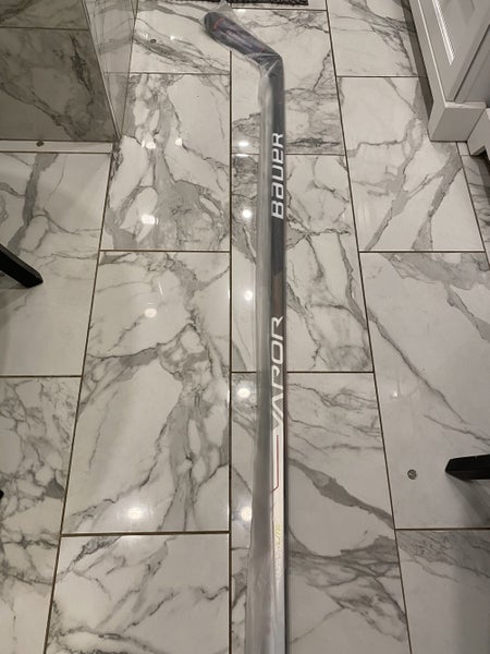 P28 70 Flex Left Senior Left Hand Vapor Hyperlite Hockey Stick