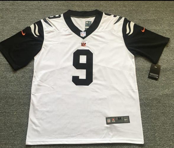 White Adult Men's New XXL Nike