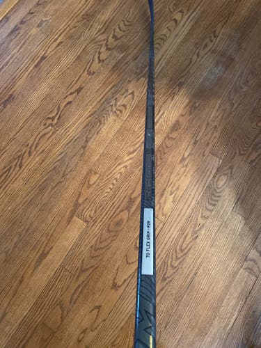 Senior Right Handed Mid Pattern  RibCor Trigger 6 Pro Hockey Stick