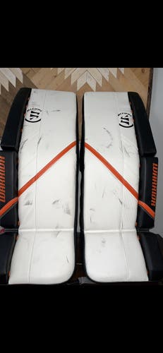 32" Warrior  Ritual G5 Goalie Leg Pads