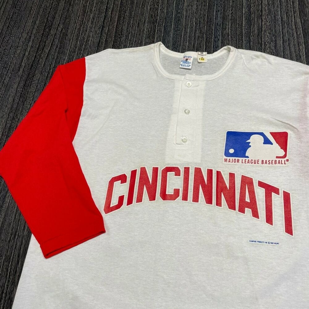 Cincinnati Reds Stitches Button-Down Raglan Fashion Jersey - Red