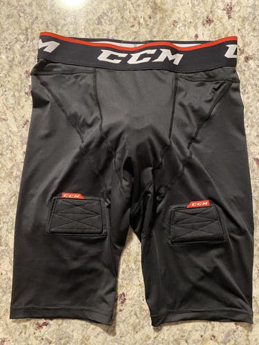 CCM Compression Shorts With Cup Adult XL