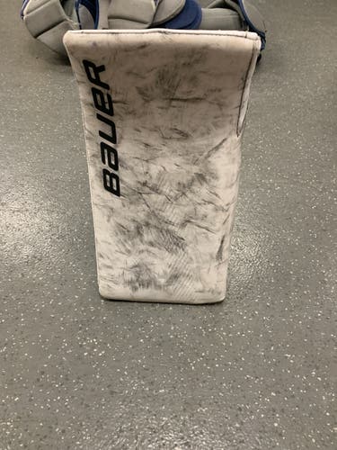 Used Regular Bauer Supreme UltraSonic Goalie Blocker White