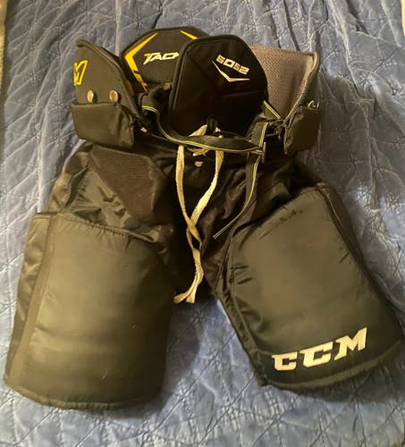 Senior Large CCM  Tacks 6052 Hockey Pants