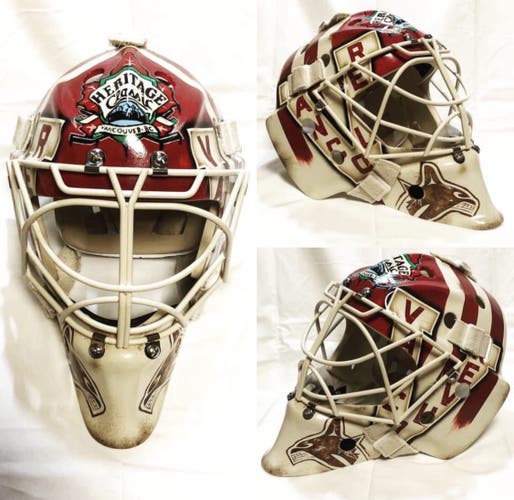 Bauer 960 Goalie Mask