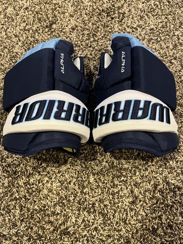University Of Maine Warrior 14" Pro Stock Alpha Pro Gloves