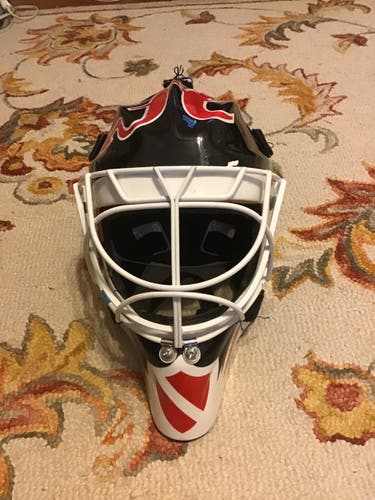 Goalie Mask Senior Used CCM GFL Pro size medium