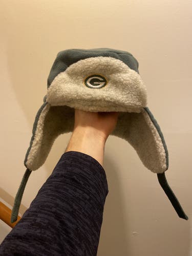 Green Bay packers winter hat