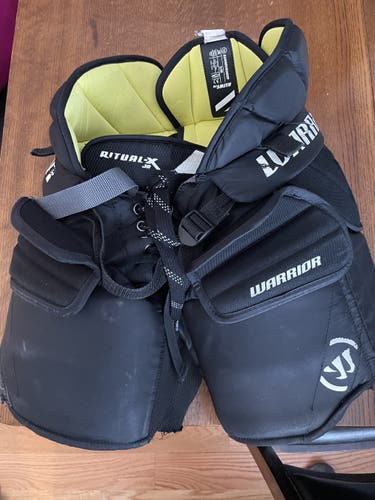 Used Medium Warrior Ritual X Hockey Goalie Pants